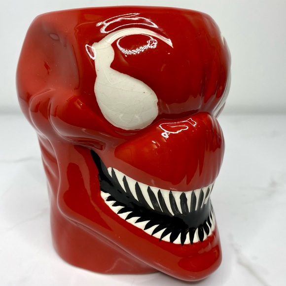 Marvel Red Venom Carnage - Picture 2 of 11